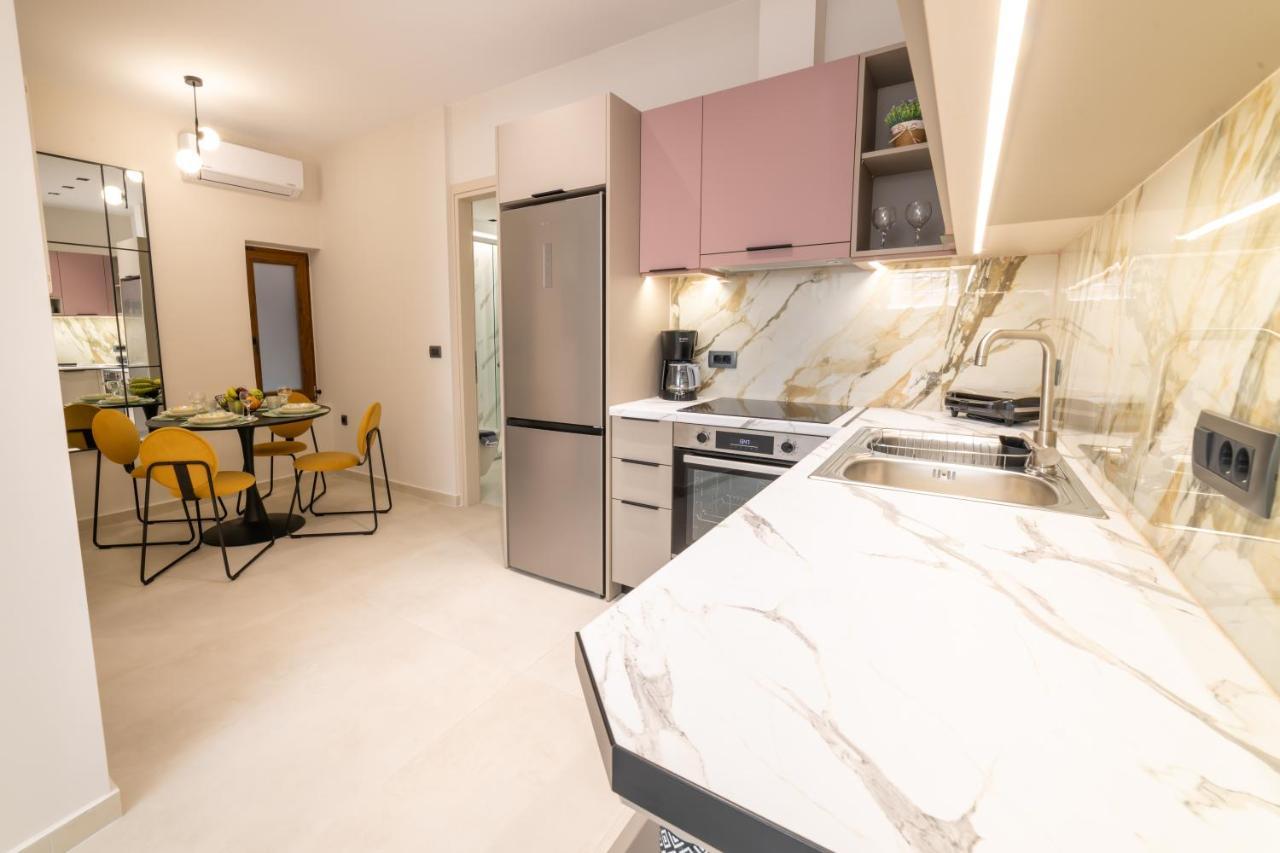 Bella Vasilica Luxury Apartments Parga Extérieur photo